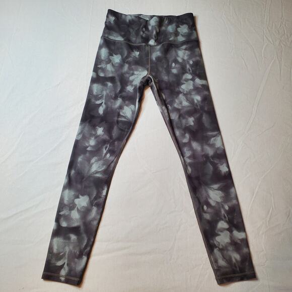 Athleta Womens Size MT Elation Printed 7/8 Tight Watercolor 657538 - Picture 4 of 8